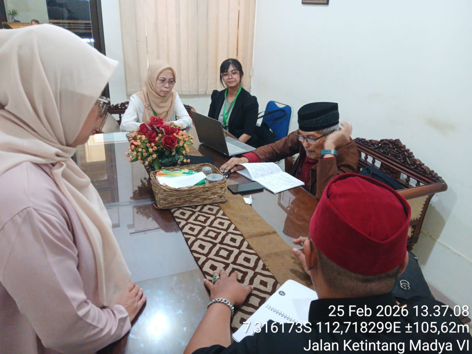 Status Anak Disangkal,Notaris Tak Dihadirkan:Sidang Waris Putra Budiman Mengguncang Pengadilan Agama Surabaya