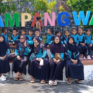 RA Al Azhar Prancak Pasongsongan Sumenep Pilih Sampang Water Park Sebagai Tujuan Favorit