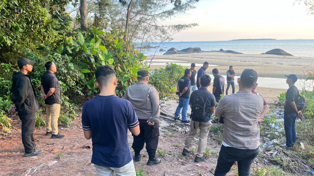 Polri Bongkar Penambangan Ilegal dan Penyelundupan Pasir Timah ke Malaysia, 7 Tersangka Diamankan