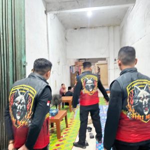 Jaga Kesucian Bulan Ramadan, Polres Gresik Razia Warung Jual Miras di Manyar