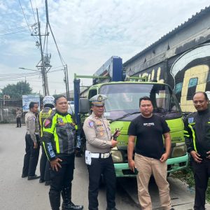 Hanya 1 Jam, Polres Pelabuhan Tanjungperak  Amankan Truk Curian Asal Mojokerto