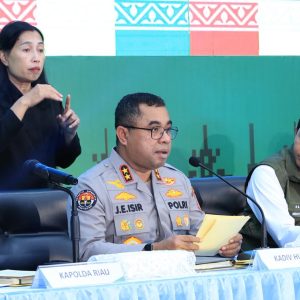 Polda Riau Bekuk 15 Tersangka Jaringan Perburuan Gajah Sumatera Lintas Provinsi