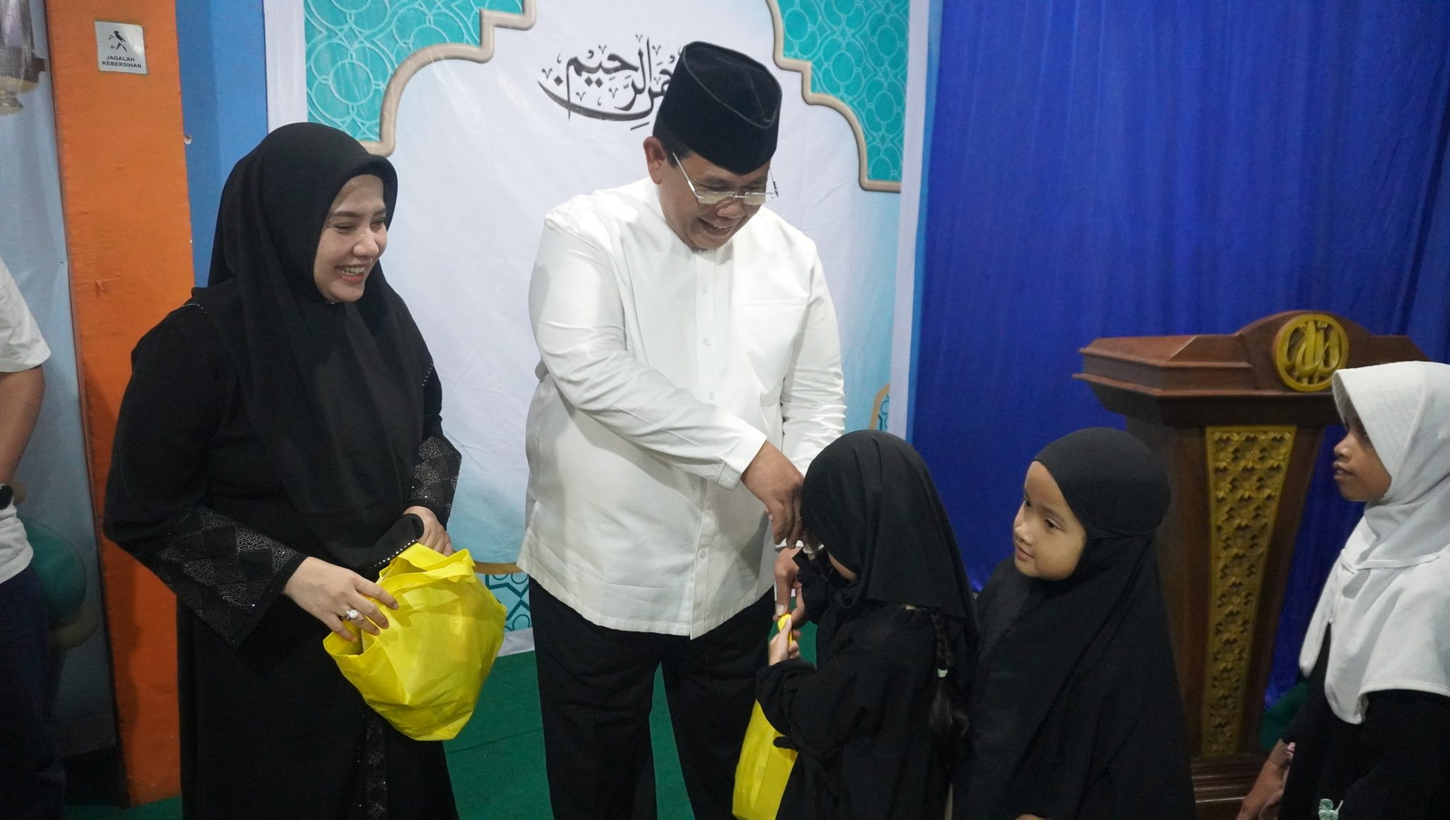 Ramadan Penuh Kebersamaan, KSOP Kelas I Palembang Santuni Anak Yatim Saat Buka Puasa Bersama