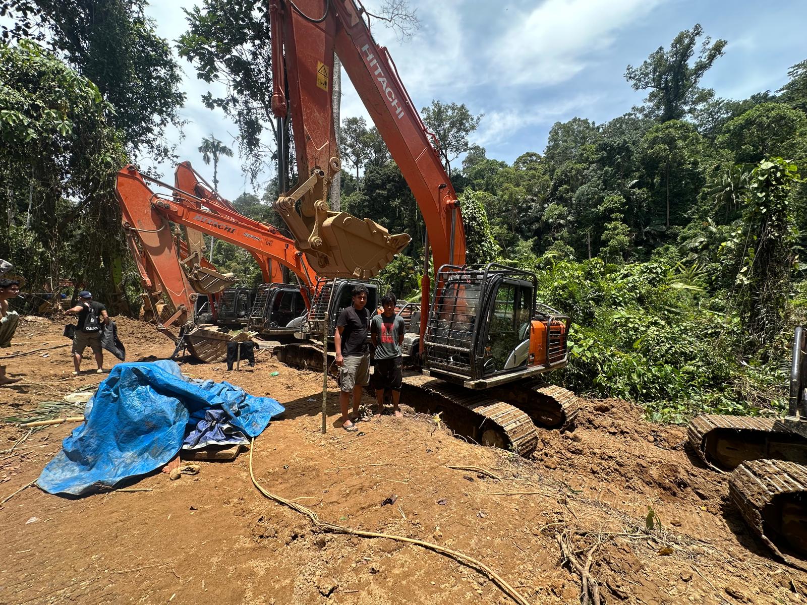 Polda Sumut Bongkar Tambang Emas Ilegal Beromzet Miliaran, 17 Orang dan 14 Eskavator Diamankan