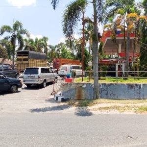 Polsek Bangun Turun Langsung Amankan SPBU, Kapolsek Imbau Warga Tetap Tenang dan Tidak Panic Buying