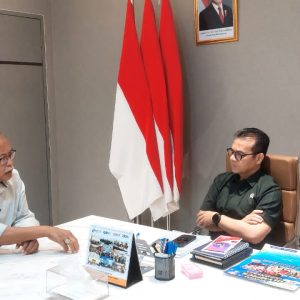 WAMEN KOMDIGI NEZAR PATRIA MENDUKUNG ATLIT BERTALENTA KHUSUS MERAIH SUKSES INTERNASIONAL