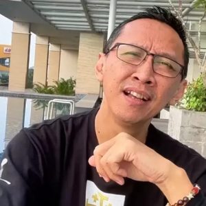 Abu Janda Kembali Disorot : Penghinaan dengan Sebutan Binatang di Ruang Publik, Ancaman bagi Adab Digital