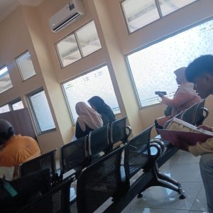 Samsat Trosobo di Bawah Sorotan: Dugaan Jalur Belakang Menguat, Pengawasan Kasatlantas AKP Yudhi Anugrah Putra Dipertanyakan