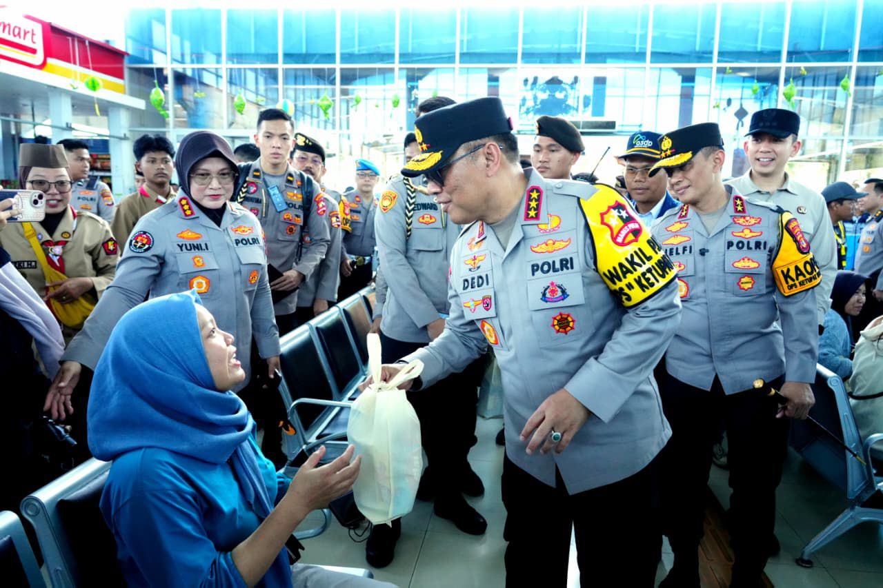 Polri Siagakan 5 Kapal di Jalur Strategis Nasional, Personel Disiapkan Antisipasi Kontinjensi Kecelakaan Laut Jalur Mudik 2026
