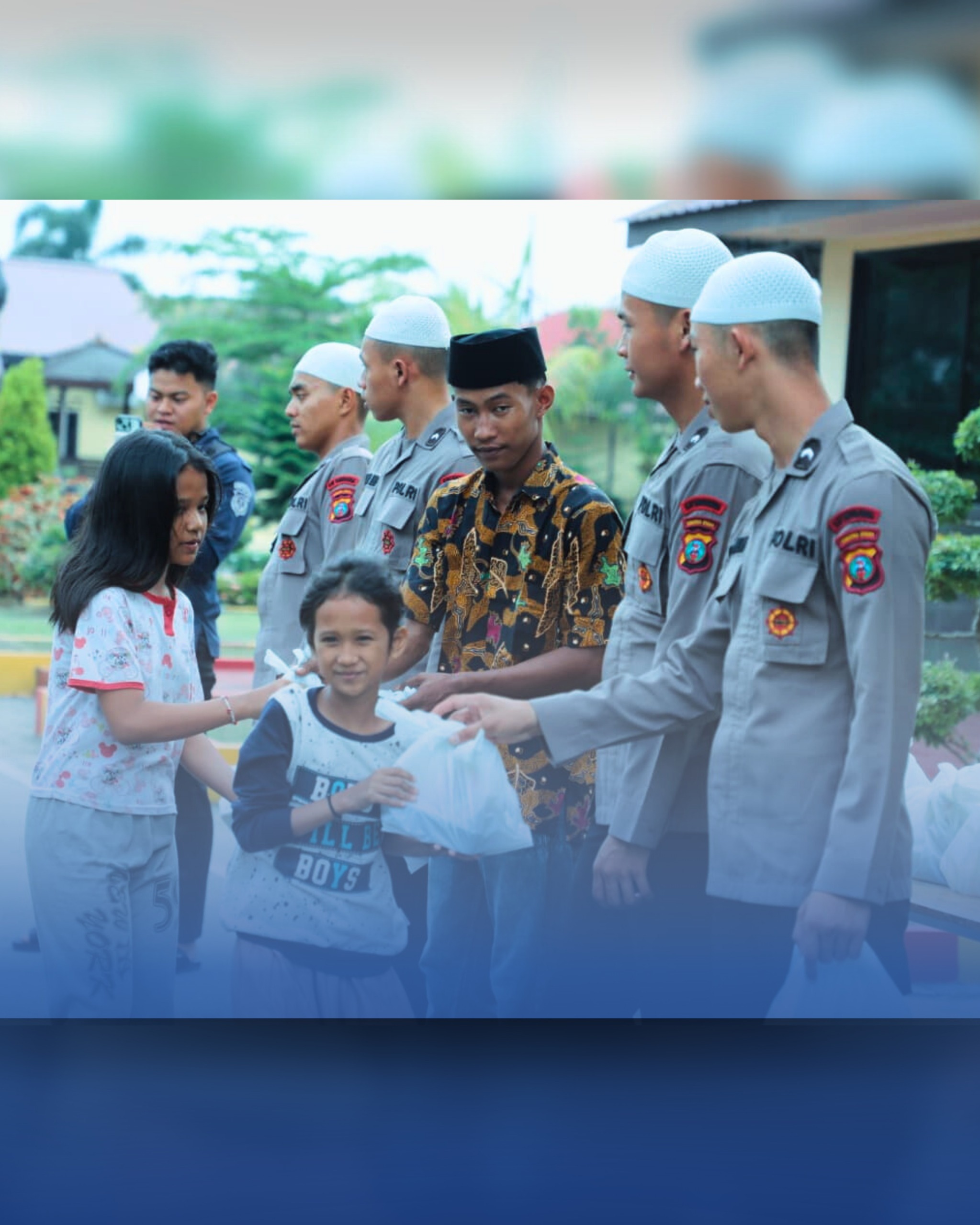 Aksi Humanis Brimob Sumut : Hangatkan Ramadhan dengan Berbagi Takjil untuk Sesama
