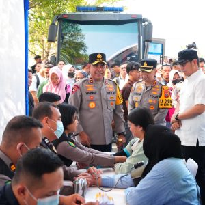 Polda Sumut Sediakan Layanan Kesehatan Gratis bagi Pemudik dan Sopir Bus