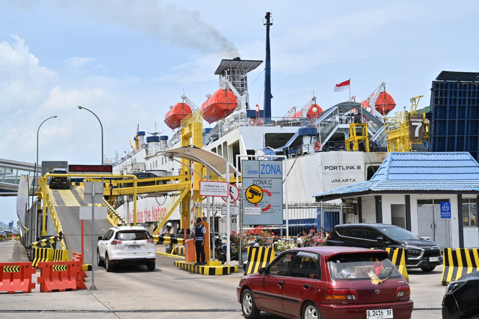 Arus Balik Lebaran Terkendali, 60 Persen Pemudik Sudah Kembali ke Jawa dari Sumatera