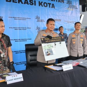 Polres Metro Bekasi Kota Ringkus Penarik Motor Paksa di Narogong, 4 Pelaku Masih Buron