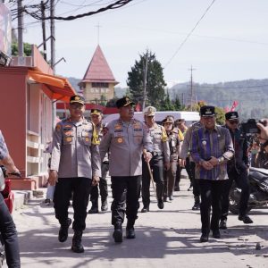 Kapolda Sumut tinjau langsung Operasi Ketupat Toba 2026 di Berastagi, pastikan pengamanan Arus Balik Maksimal