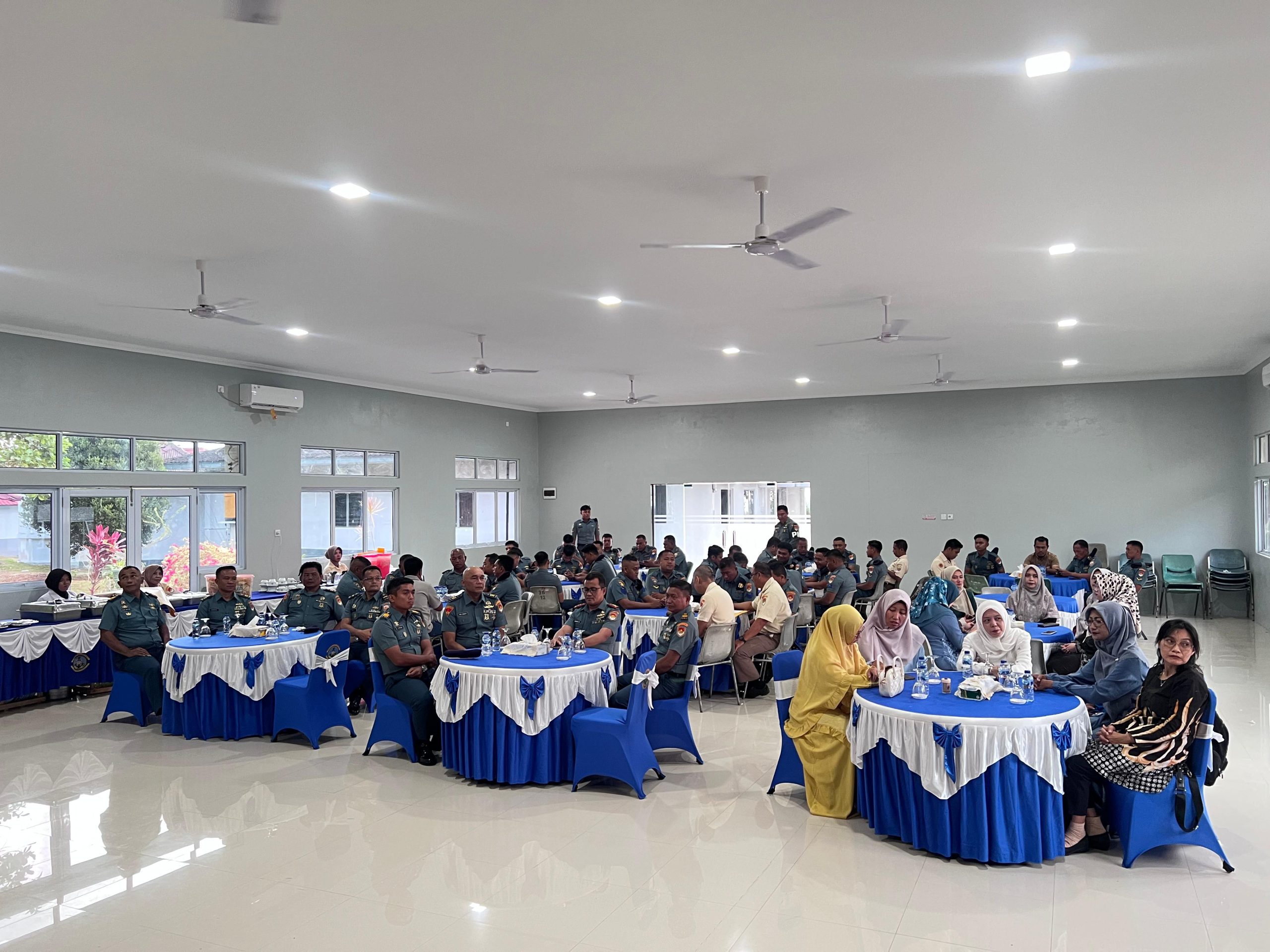 Lanal Dabo Singkep Gelar Halal Bihalal Bersama Seluruh Personel Dalam Suasana Penuh Kekeluargaan