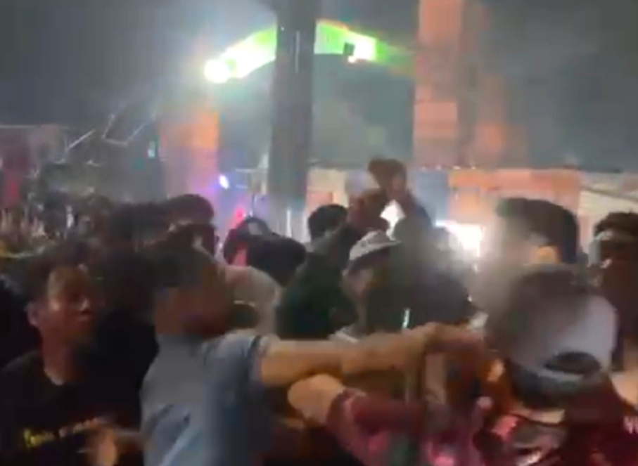 KINERJA LUAR.BIASA: Kembali ditunjukkan Oleh Polsek Kedamean yang Gerak Cepat Tangani Kasus Pengeroyokan Pemuda di Mojowuku, Surat Pemanggilan Sudah Dilayangkan