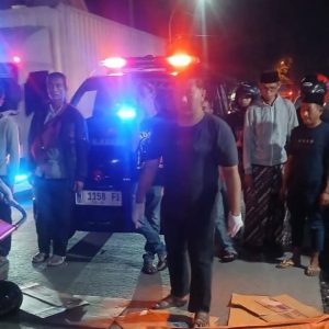 Kecelakaan Maut di Jalan Raya Boboh, Pengendara Motor Tewas Terlindas Truk