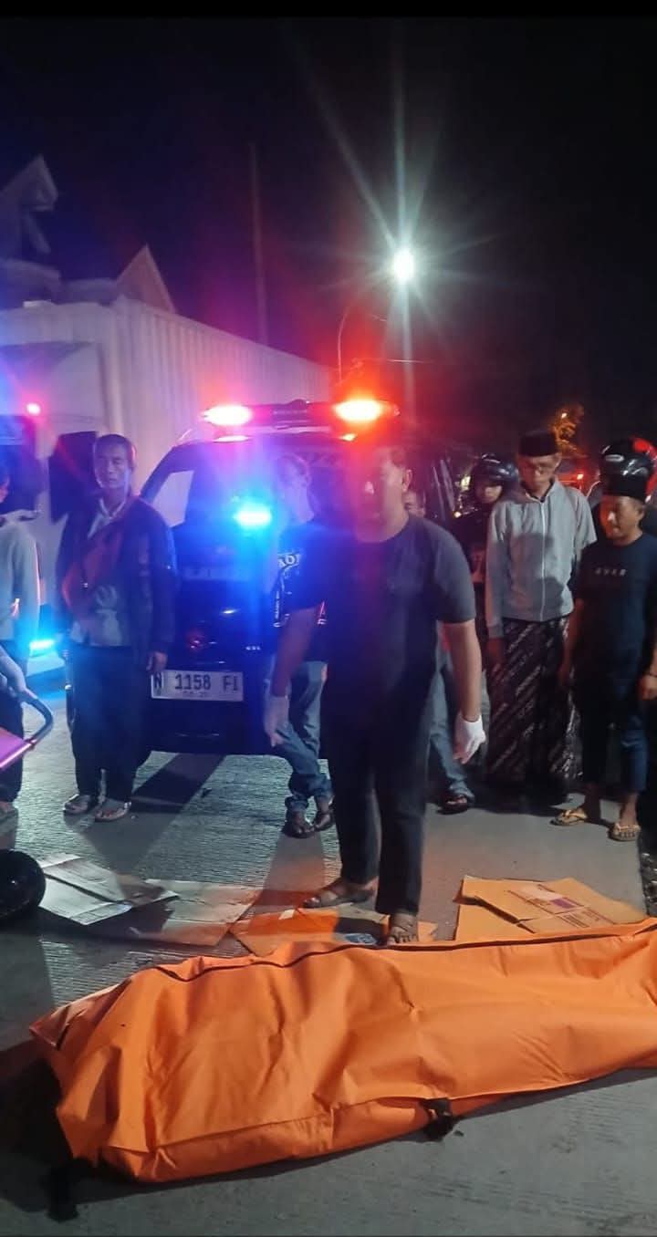 Kecelakaan Maut di Jalan Raya Boboh, Pengendara Motor Tewas Terlindas Truk