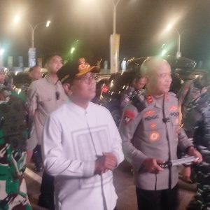 Gubernur Banten Tinjau Pelabuhan Merak Bersama Kapolda dan Danrem, Ingatkan Pemudik Utamakan Keselamatan