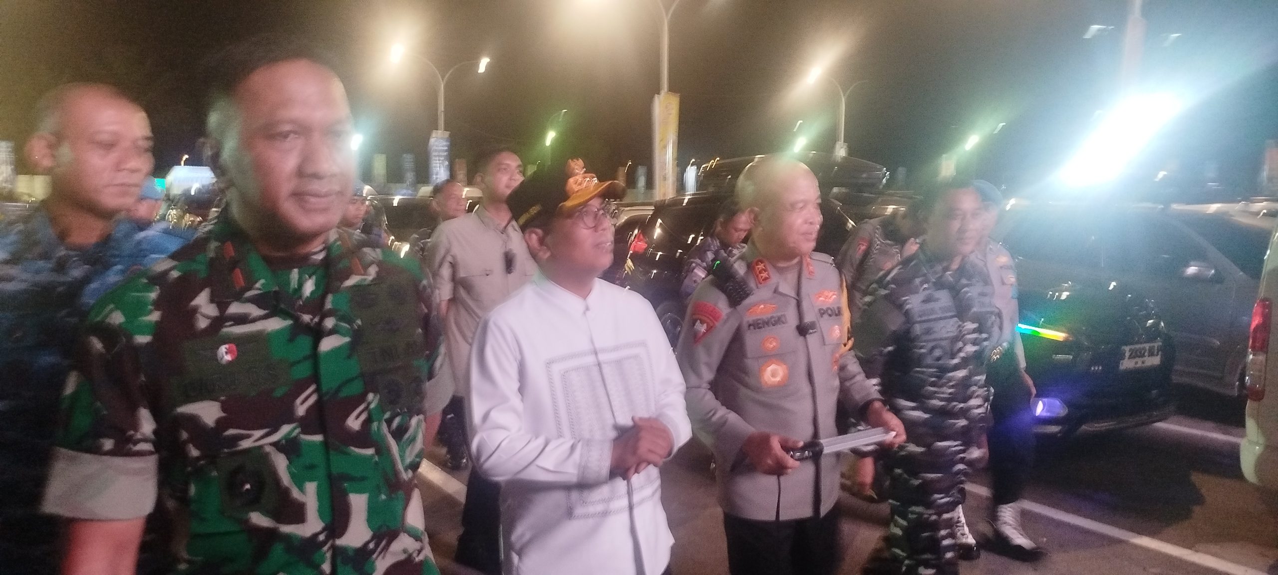 Gubernur Banten Tinjau Pelabuhan Merak Bersama Kapolda dan Danrem, Ingatkan Pemudik Utamakan Keselamatan