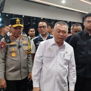 Menhub Dudy Purwagandhi dan Kapolda Banten Tinjau Pelabuhan Merak, Kapasitas Penyeberangan Masih Longgar
