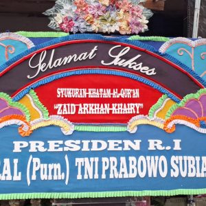 Status Boleh PPPK RRI Bukittinggi, Pergaulan Tak Kaleng – Kaleng : Khatam Al – Qur’an Ananda Reporter Jhoni Marbeta Dihujani Ucapan dari Tokoh Nasional