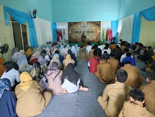 Kegiatan Foto : Halal Bihalal Pemcam Cijeruk: Momentum Saling Memaafkan dan Menguatkan Komitmen Pelayanan untuk Masyarakat