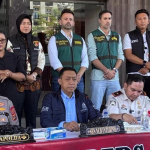 Buron Interpol Asal Inggris Steven Lyons Ditangkap di Bali
