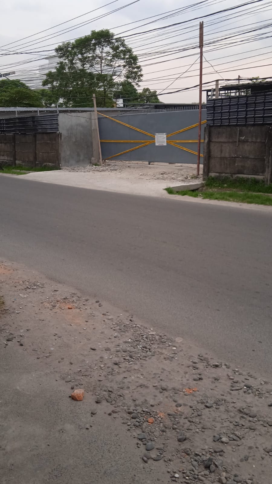 Warga Medan Apresiasi Walikota Hingga Kasatpol PP Segel Bangunan Tak Berizin di Jalan Rajawali