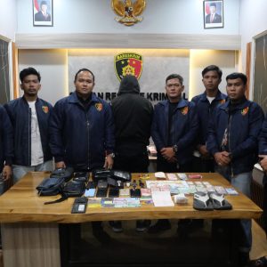 Hendak Kabur ke Sulawesi, Pelaku Curat Akhirnya Dibekuk Sat Reskrim Polres Belitung di Bandara Soetta