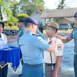 Lanal Dabo Singkep Gelar Upacara Kenaikan Pangkat Personel Periode 1 April 2026