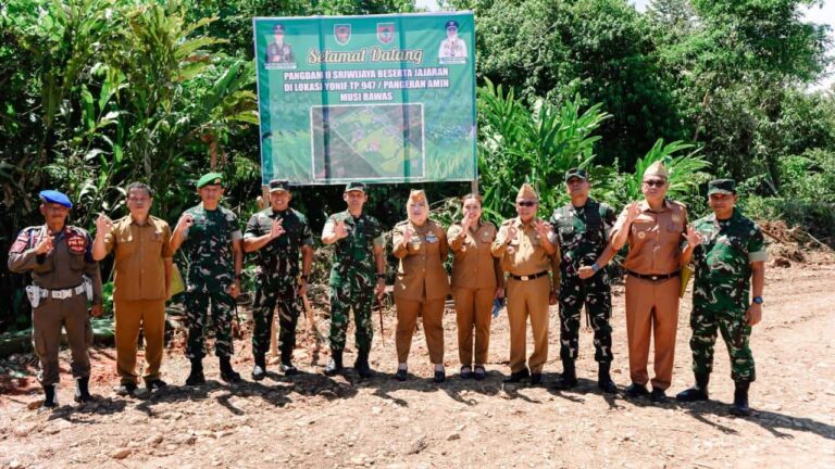 Bupati Musi Rawas Bersama Pangdam II Sriwijaya Tinjau Lokasi Pembangunan Yonif TP 947/Pangeran Amin