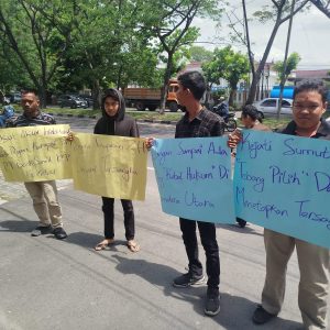 Guncang Kejatisu! Massa PEDANG DEMOKRASI Desak Pengusutan Serius Dugaan Korupsi Bank Sumut yang Menyeret Nama Wakil Walikota Medan