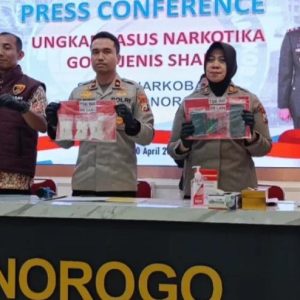 Polres Ponorogo Amankan Pengedar Narkoba Asal Madiun, Sita 301 Gram Sabu
