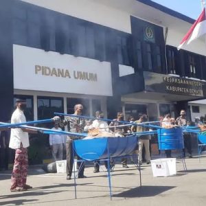 Eksekusi Final! Kejari Kabupaten Bekasi Musnahkan Ratusan Gram Sabu dan Belasan Ribu Obat Terlarang