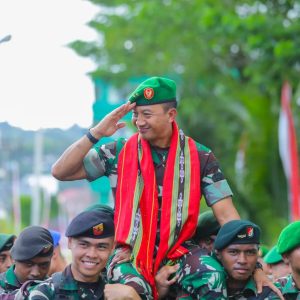 Resmi Selesaikan Tugas, Mayjen TNI Gatot Dilepas Secara Militer Dengan Penuh Kebanggaan