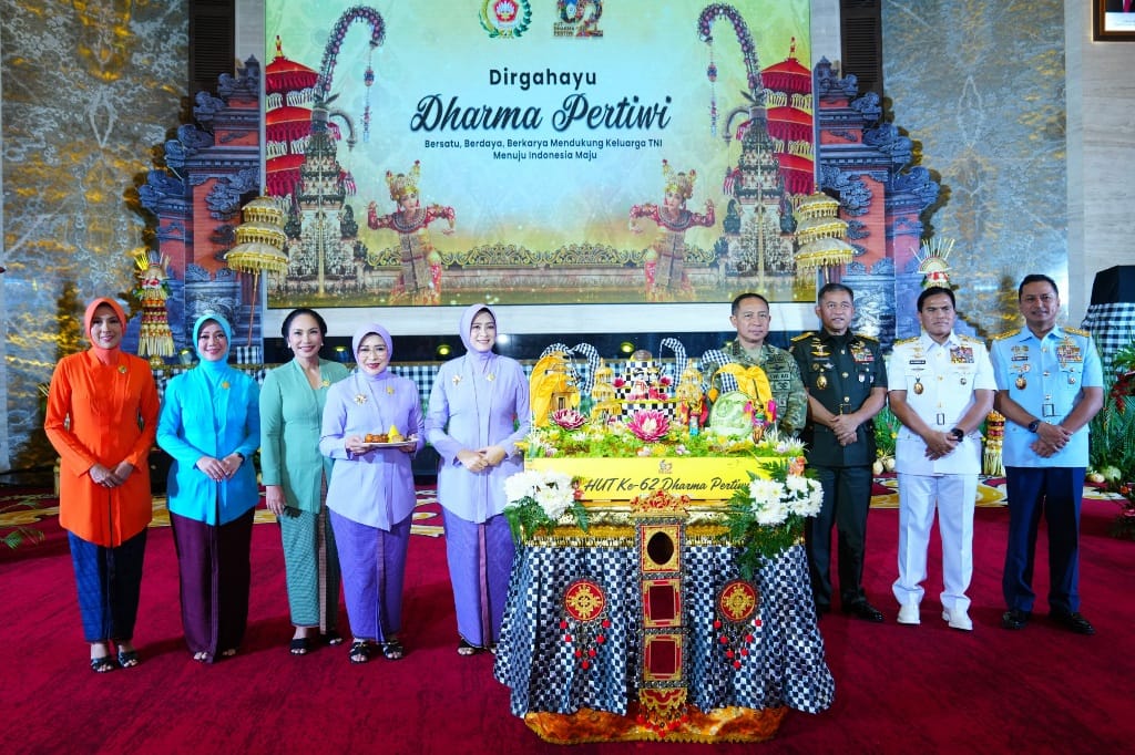Panglima TNI Apresiasi Dharma Pertiwi pada HUT ke-62: Perkuat Peran Keluarga Menuju Indonesia Maju