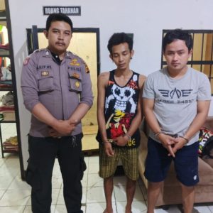 Kegiatan Foto : POLSEK RANCABUNGUR RINGKUS DUA PENGEDAR OBAT KERAS ILEGAL, RATUSAN BARANG BUKTI DISITA