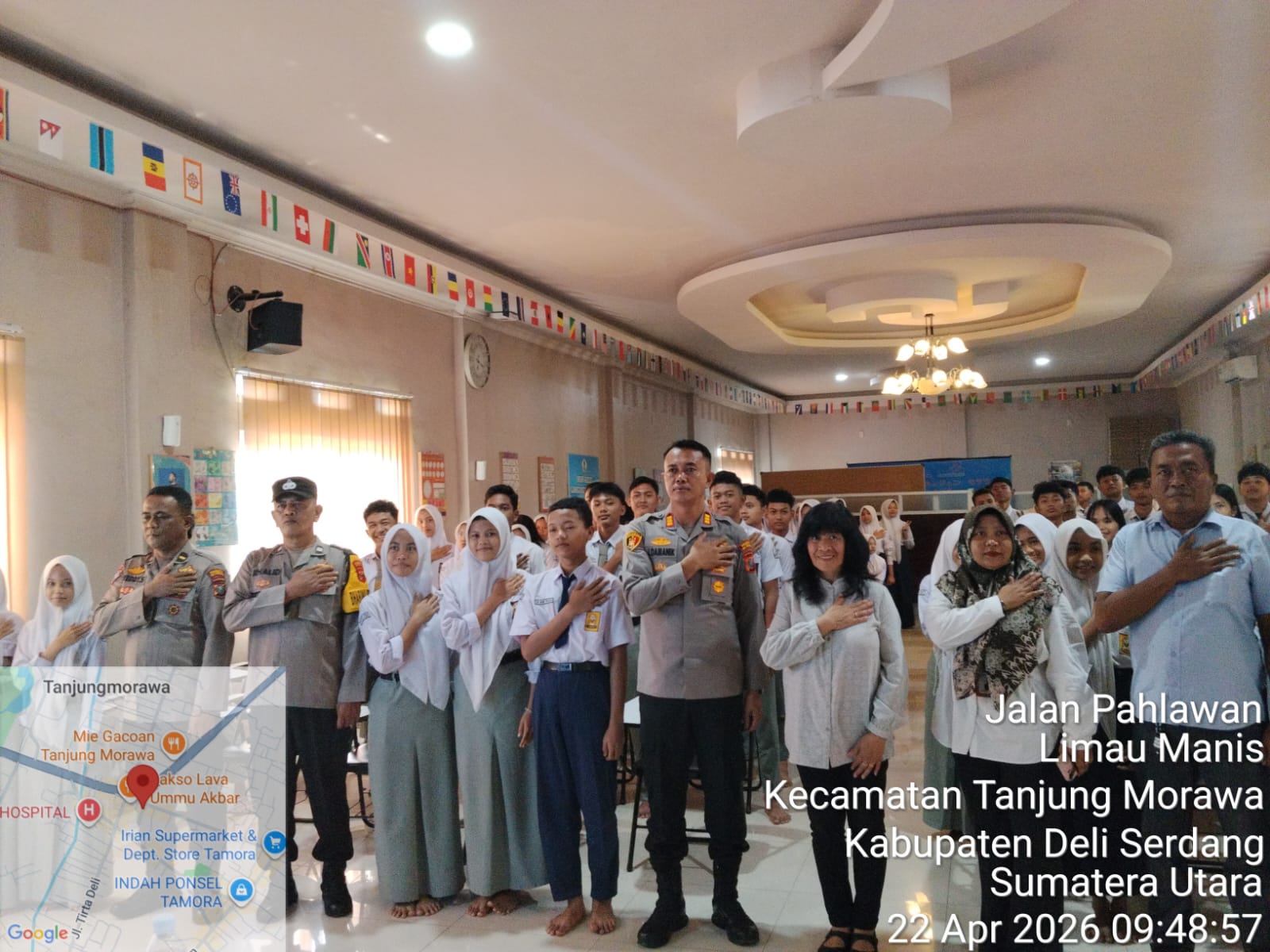 Cegah Kenakalan Remaja dan Penyalahgunaan Narkoba, Kapolsek Tanjung Morawa Edukasi Pelajar di Sekolah Yayasan Nur Azizi