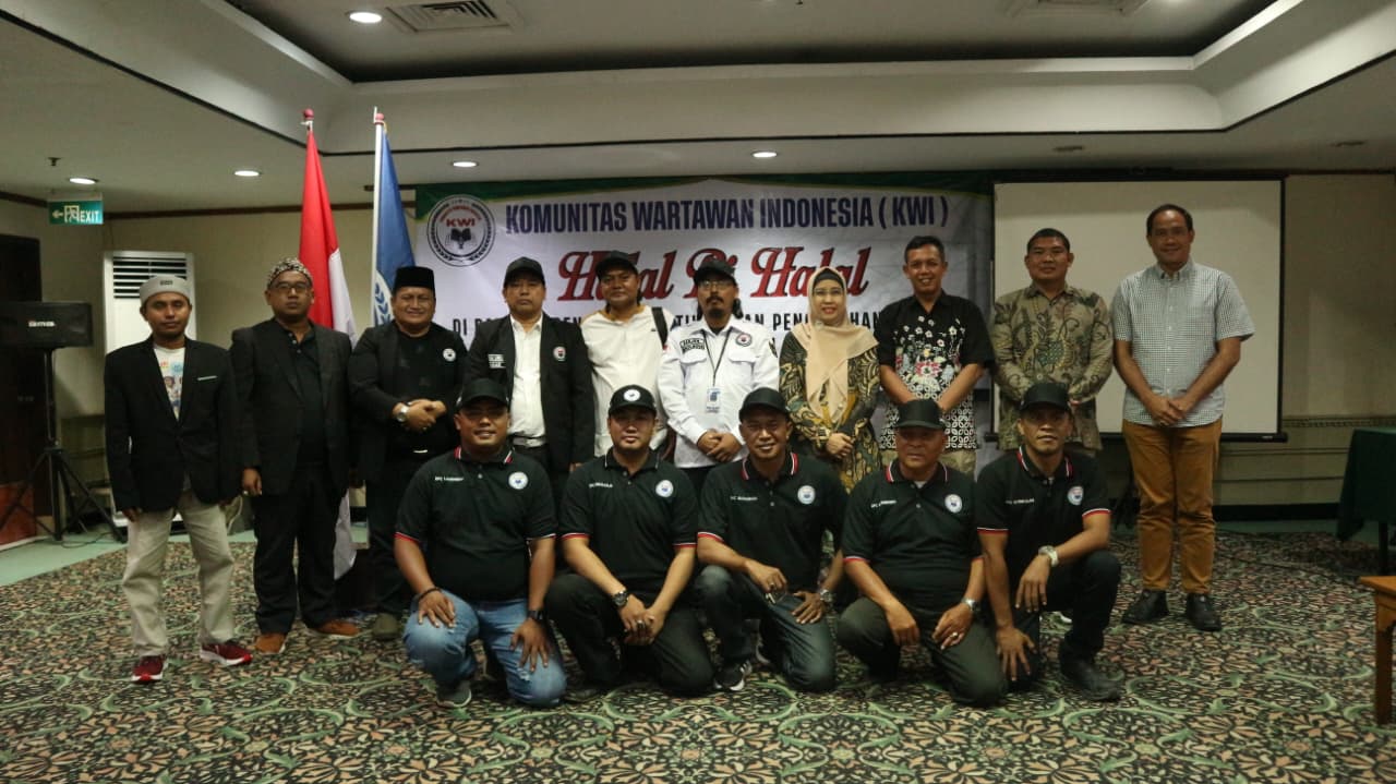 KWI Kukuhkan Pengurus Se-Jatim di Surabaya, Umar Hayat Tegaskan Soliditas dan Legalitas Organisasi