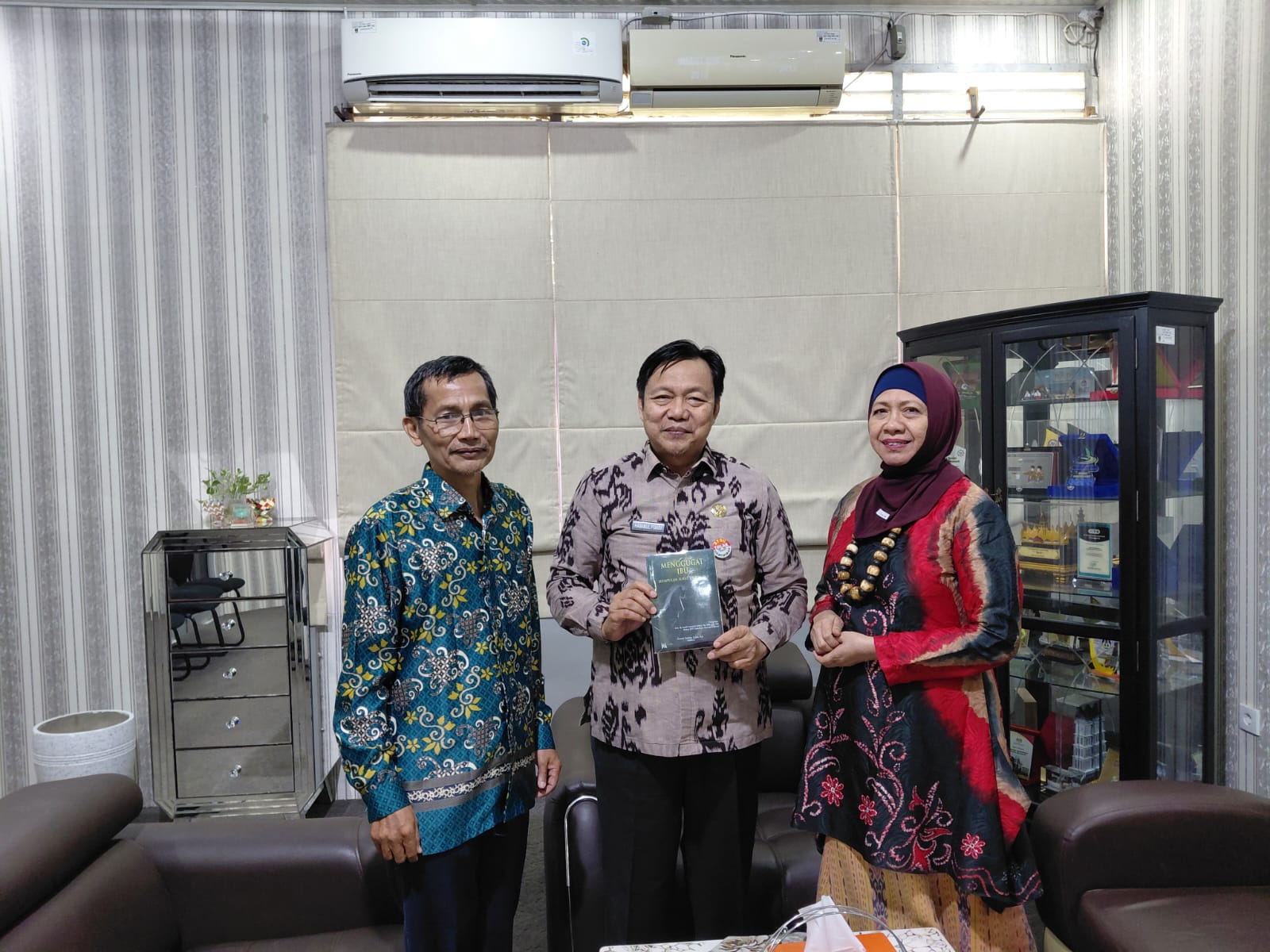 Kadisdik dan Kakanwil Kemenag Sumbar Dukung Seminar Internasional IMLF-4 Bahas Tantangan AI