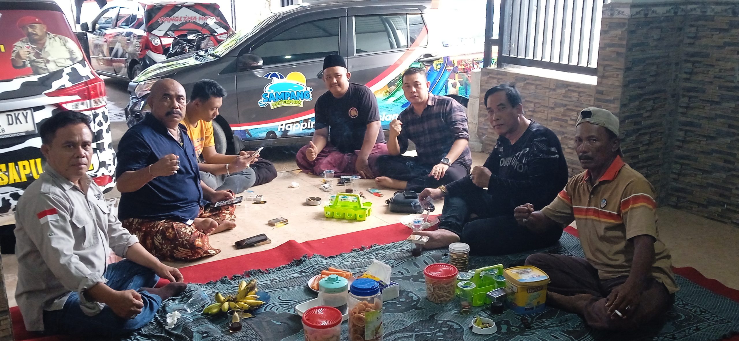 Silaturahmi Ketum MADAS  ( Madura Asli Anak Daerah Anak Serumpun ) Kerumah Panglima MADAS H.Rosid di Pamekasan Madura