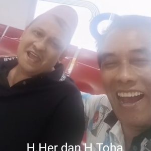 Duo Sultan Madura Berjumpa Dalam Satu Penerbangan Dari Bandara Juanda Menuju Halim Perdana Kusuma Jakarta