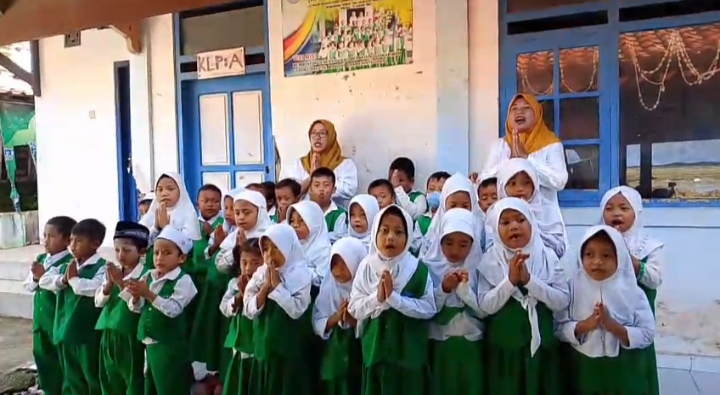 TK PKK Bina Ana Prasa Cangkarman Kec.Pangarengan Mengucapkan HUT Ke – 3 Sampang Water Park