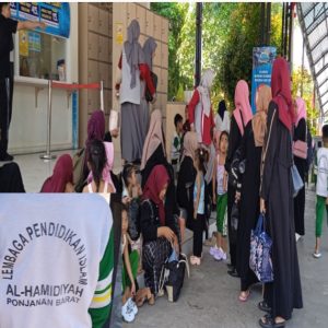 LPI  AL Hamidiyah Ponjanan Barat Pamekasan Madura Kunjungi Sampang Water Park