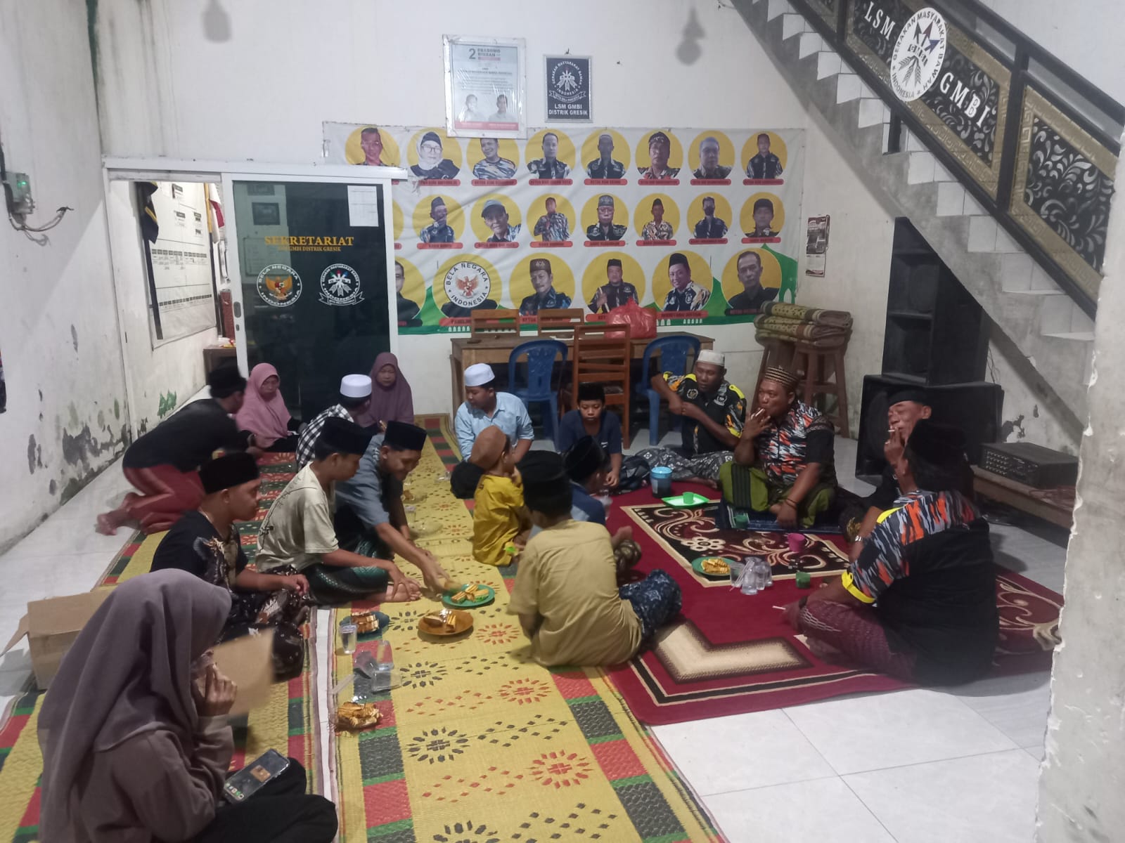 Wujud Kepedulian,. Lsm GMBI  distrik  Gresik Salurkan Santunan kepada Anak Yatim