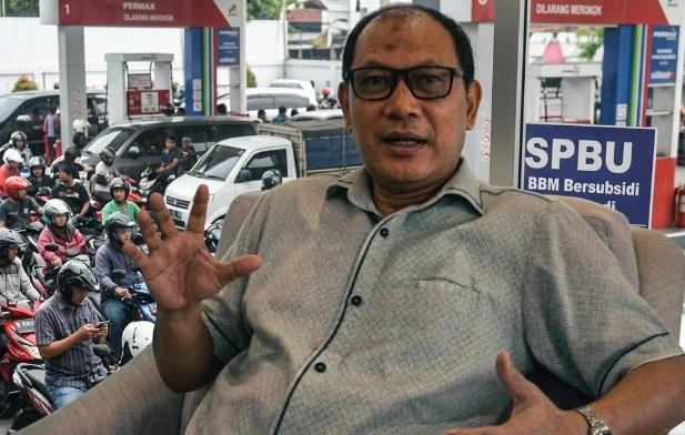 BBM Langka, Defiyan Cori Sebut BPH Migas Yang Harus Bertanggung Jawab, Bukan Pertamina