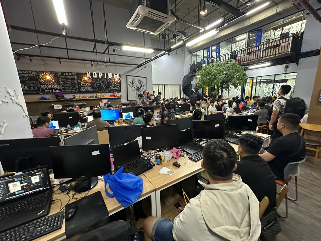 321 WNA Pelaku Judi Online Akan Dipindahkan ke Sejumlah Kantor Imigrasi untuk Pemeriksaan Lanjutan