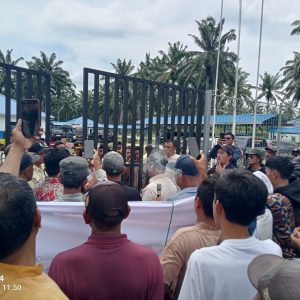 Polres Simalungun Kawal Profesional Unjuk Rasa Jilid II Kelompok Tani Plasma Tunas Malela ke PT Eastern Sumatera Indonesia, Situasi Terkendali