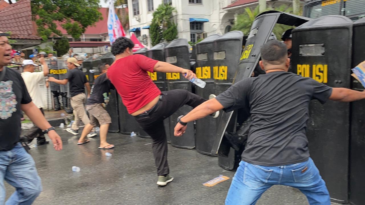 Demi Kota Tetap Kondusif, Brimob Sumut Laksanakan Simulasi Sispam Kota di Pematangsiantar